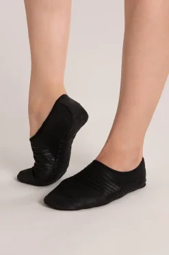 Adult Flex Studio Shoes