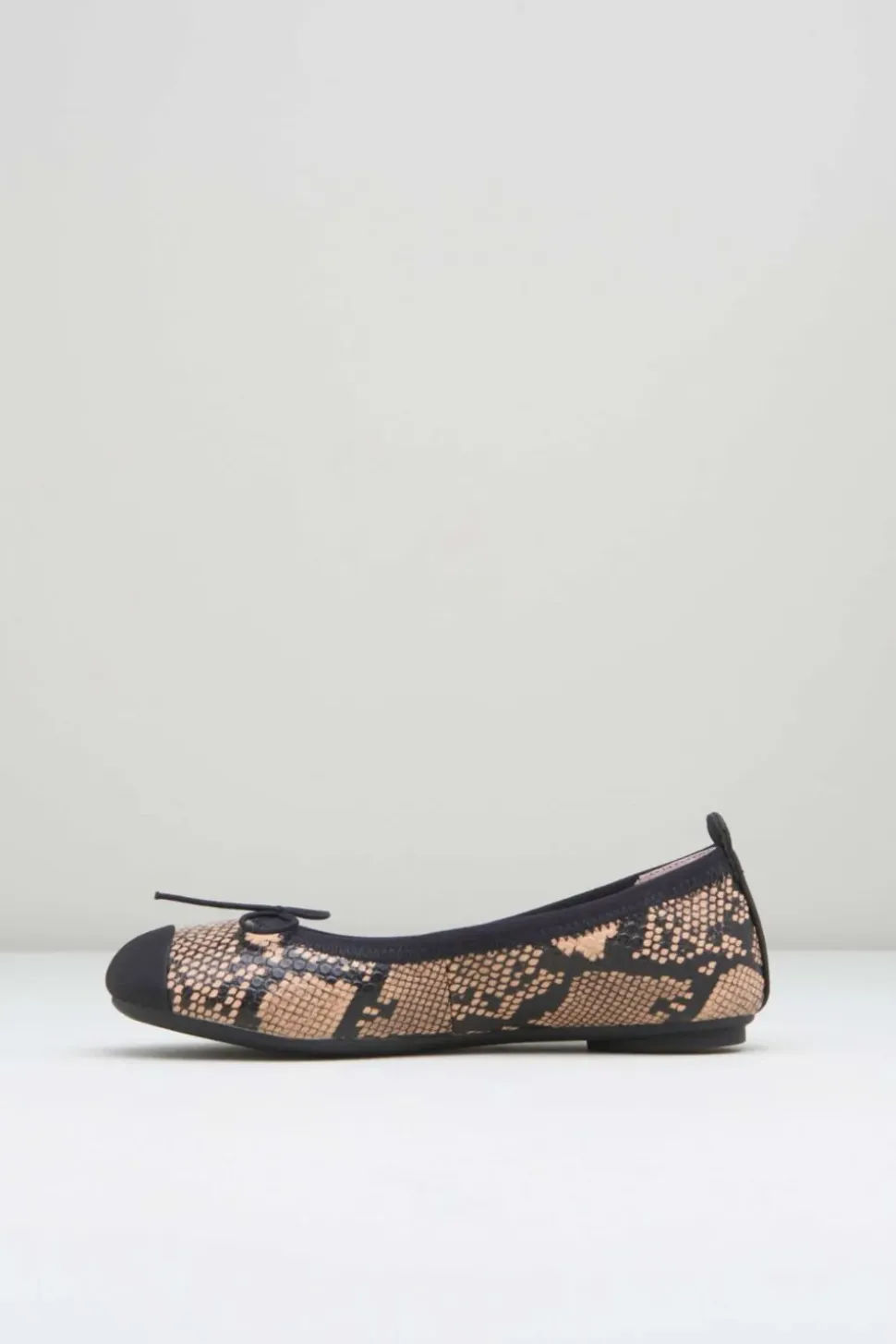 Girls Astra Ballet Flats