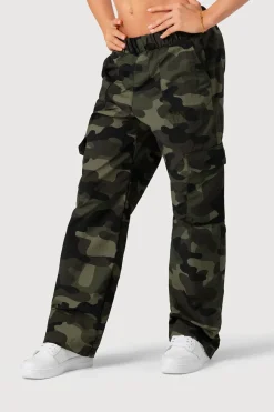 Girls Urban Camo Cargo Pant