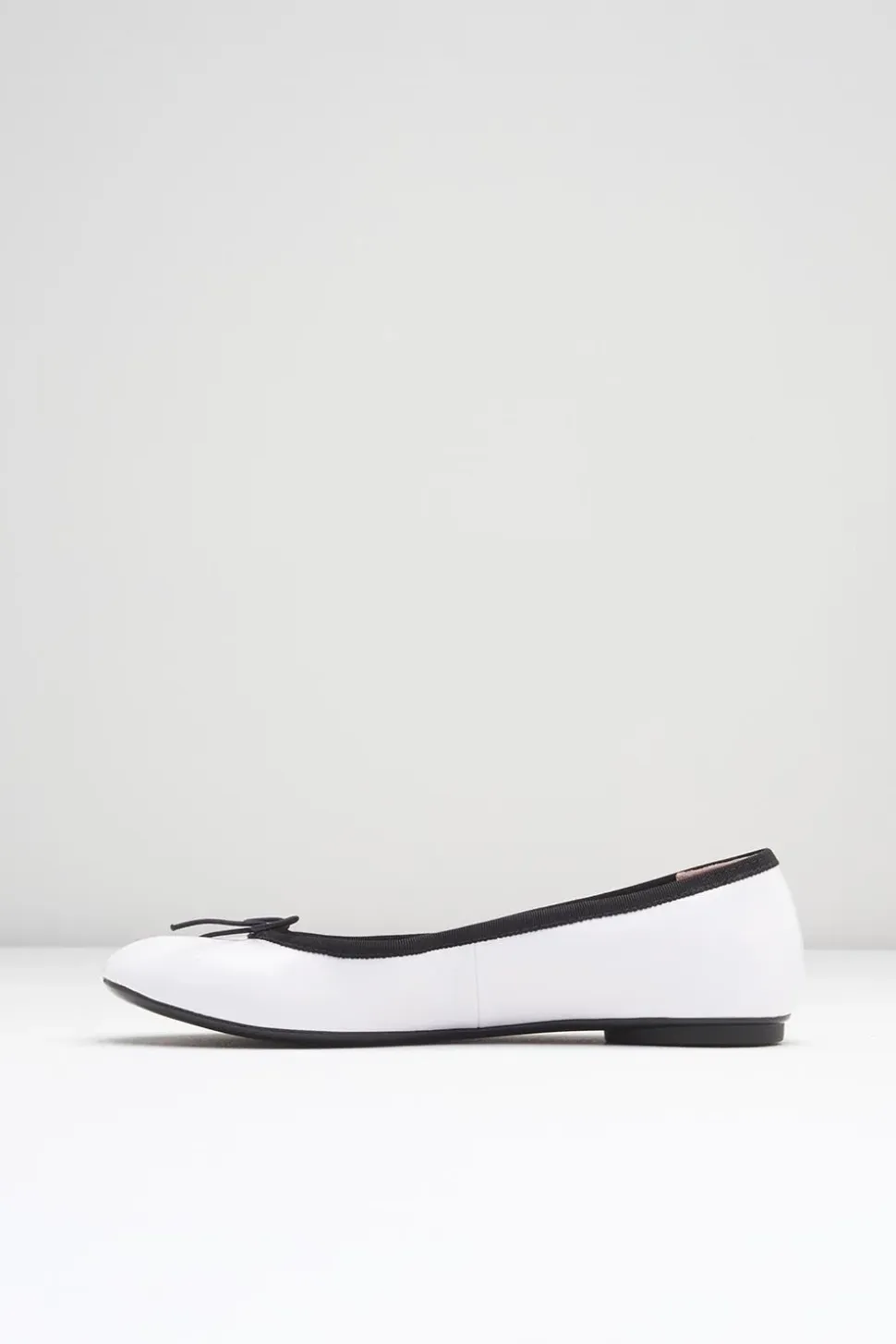 Ladies Amalthea Ballet Flats