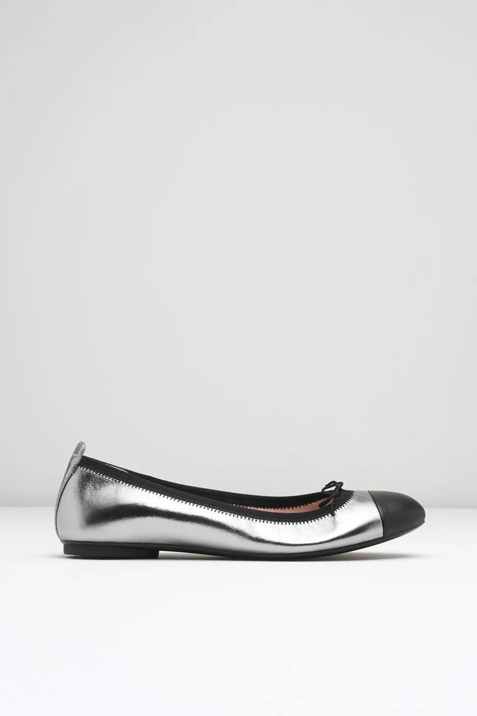 Ladies Chara Ballet Flats