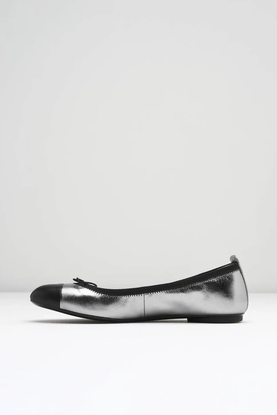 Ladies Chara Ballet Flats