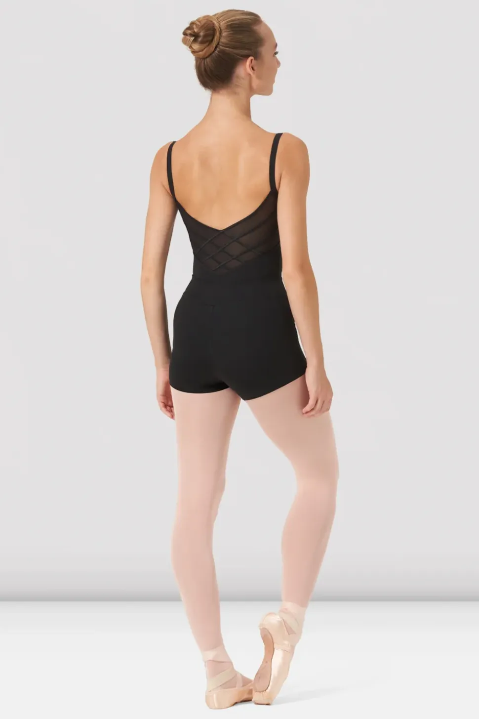 Ladies Derine Basic Short